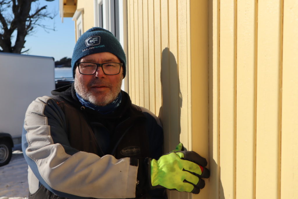 Nevlunghavn Vedlikeholdservice viser Etterisolert hytte på Mølen