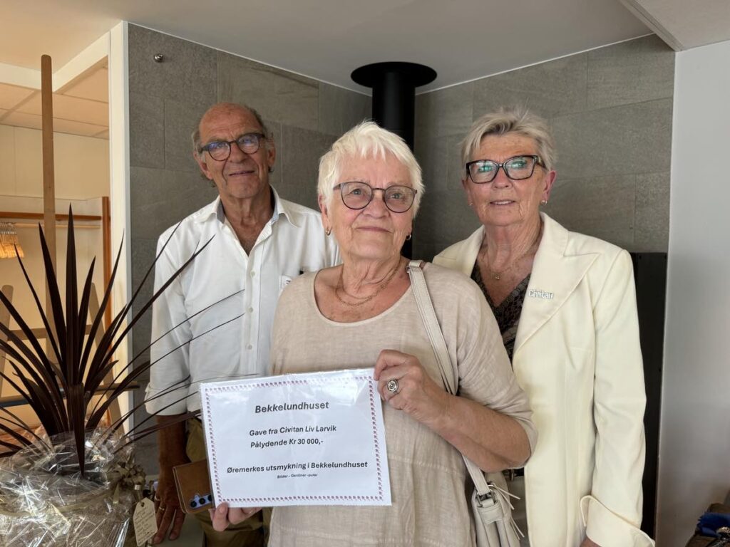 Civitan Liv Larvik overrekker 30000 kr til Gurvika