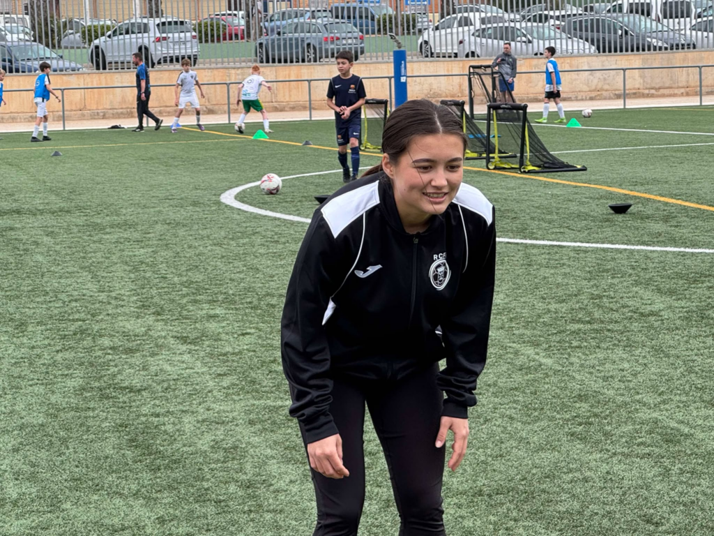 Astrid er en god motivator hos FPN Fotballprogresjon Norge